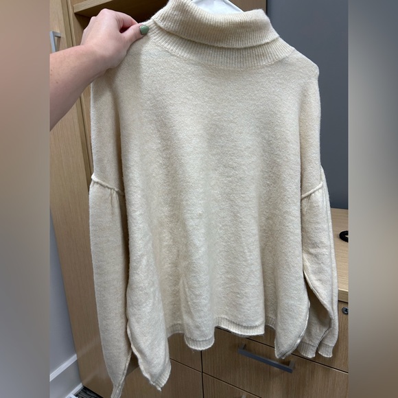 Mustard Seed Sweaters - Small Mustard Seed Sweater - turtleneck!